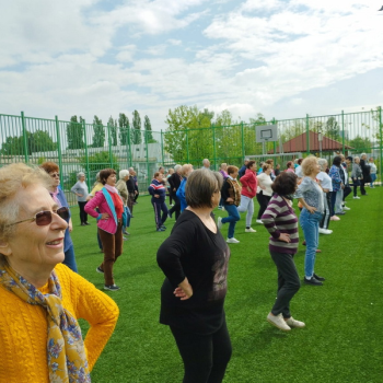 ”Mișcare pentru sănătate” – seniori și persoane cu dizabilități, împreună în Parcul Timișoara 